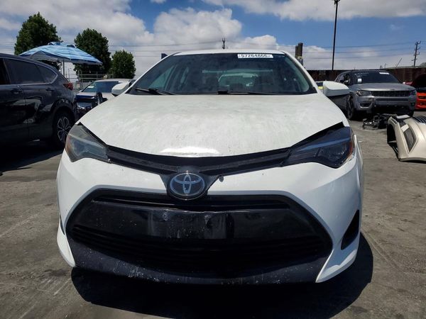2017 TOYOTA COROLLA
