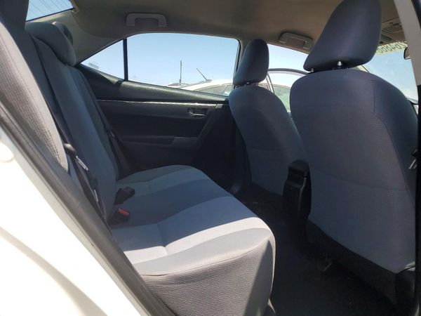 2017 TOYOTA COROLLA