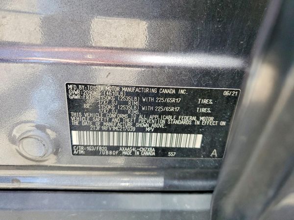 2021 TOYOTA RAV4 LE