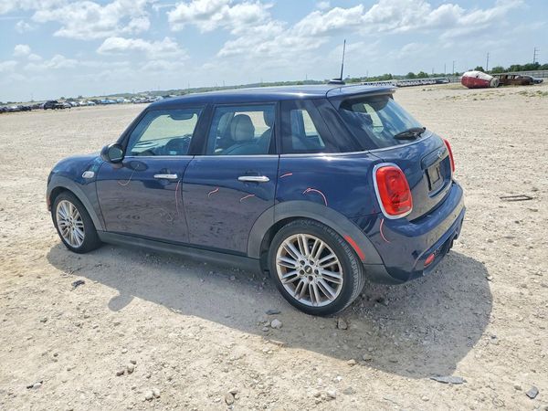 2016 MINI COOPER