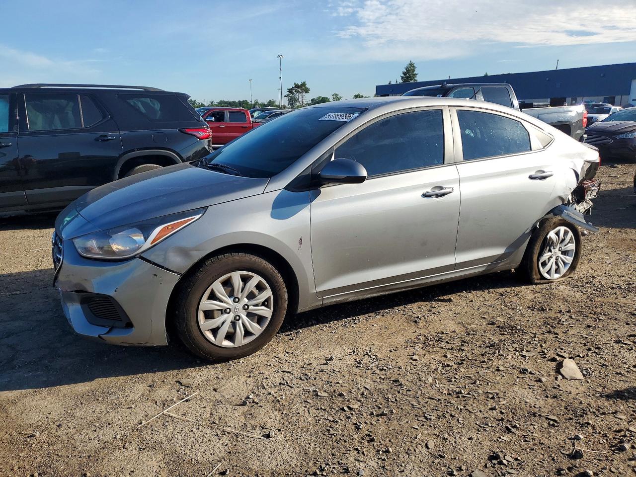 2021 HYUNDAI ACCENT SE & SEL — Front 3/4