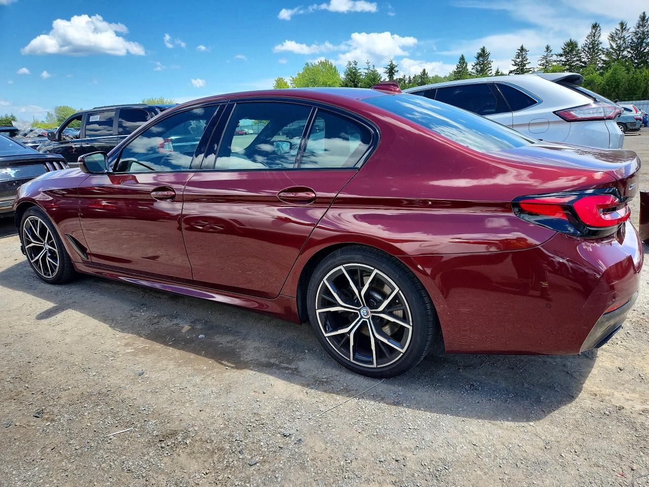 2022 BMW 530