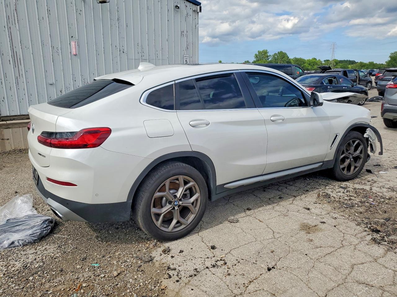 2022 BMW X4 xDrive30i