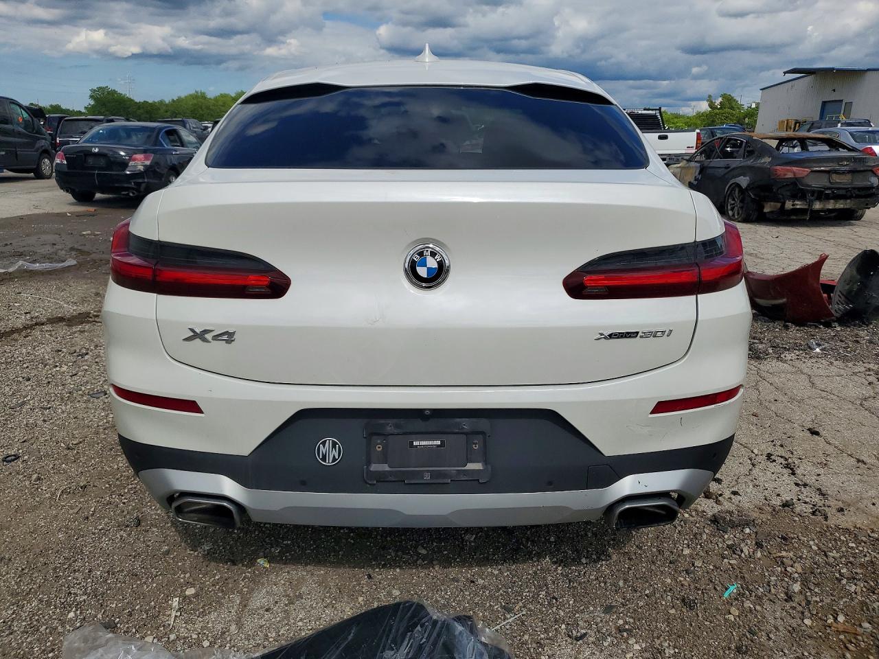2022 BMW X4 xDrive30i