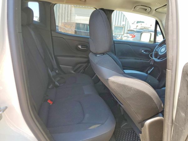 2018 JEEP RENEGADE LATITUDE 4X2