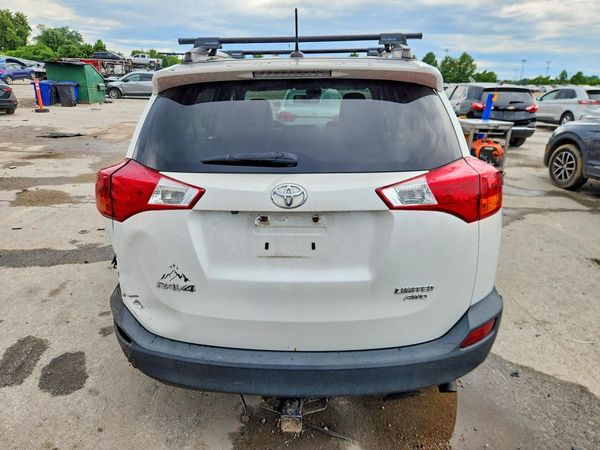 2015 TOYOTA RAV4