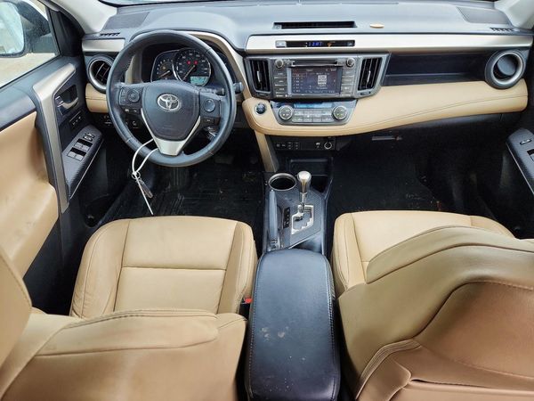 2015 TOYOTA RAV4