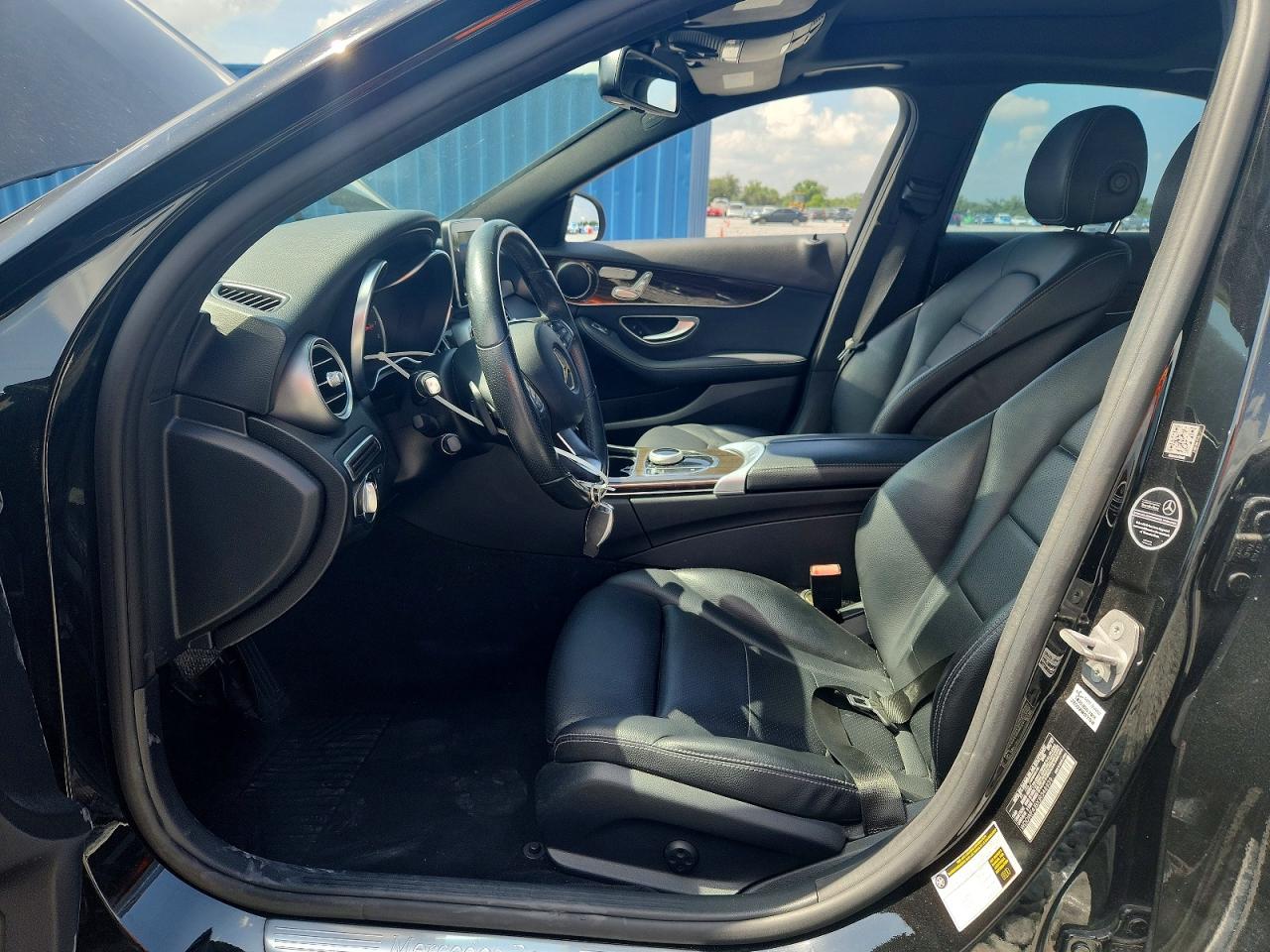 2018 MERCEDES-BENZ C C300