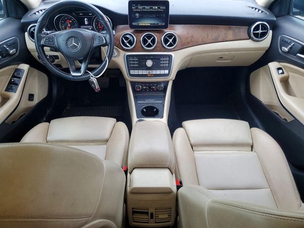 2020 MERCEDES-BENZ GLA GLA250-4M