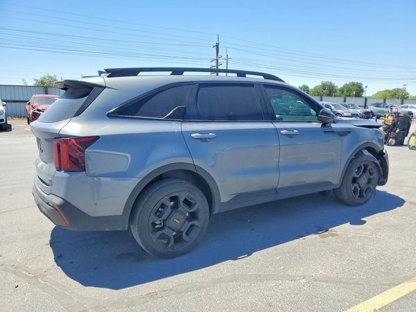 2024 KIA SORENTO