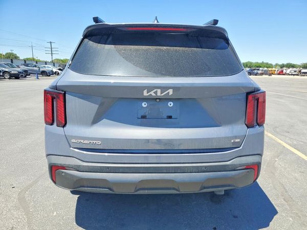 2024 KIA SORENTO