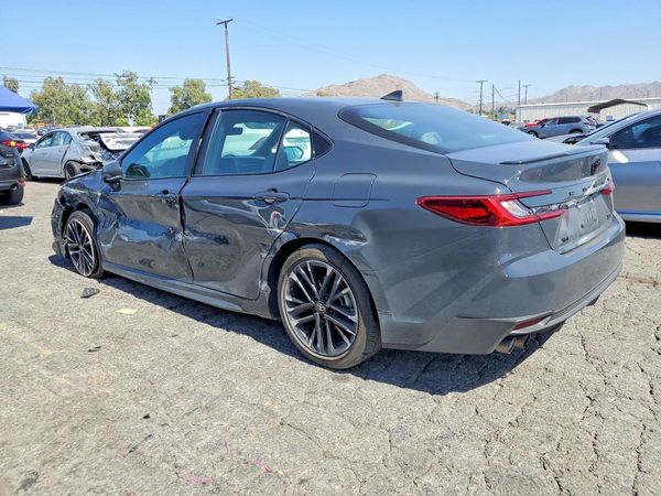 2026 TOYOTA CAMRY