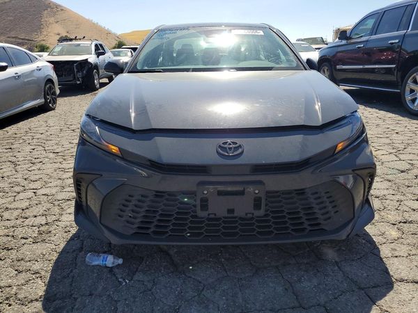 2026 TOYOTA CAMRY