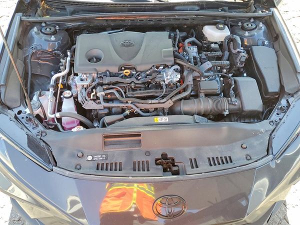 2026 TOYOTA CAMRY