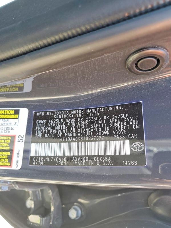 2026 TOYOTA CAMRY