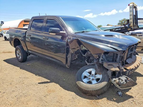2016 RAM 1500 Sport — Passenger 3/4
