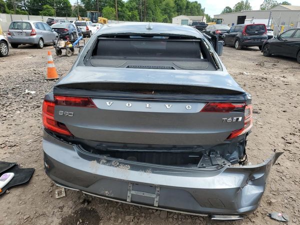 2020 VOLVO S90