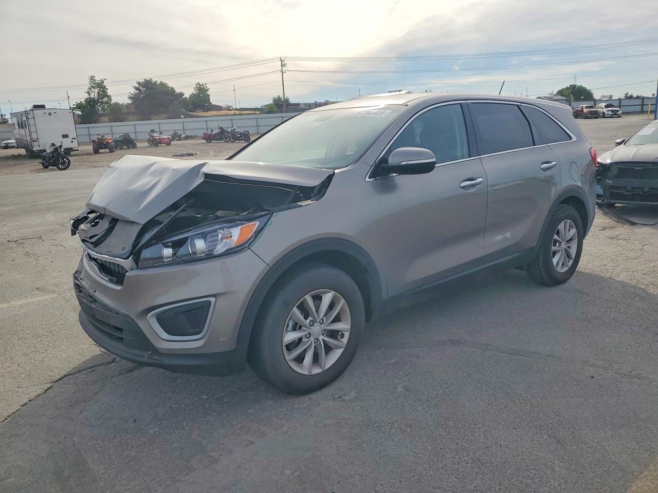 2018 KIA SORENTO L, LX