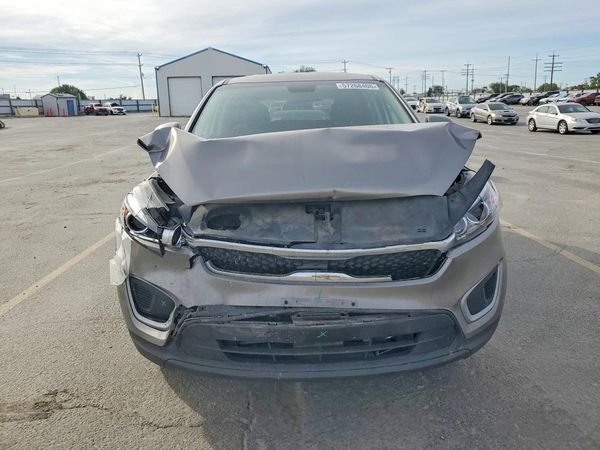 2018 KIA SORENTO L, LX
