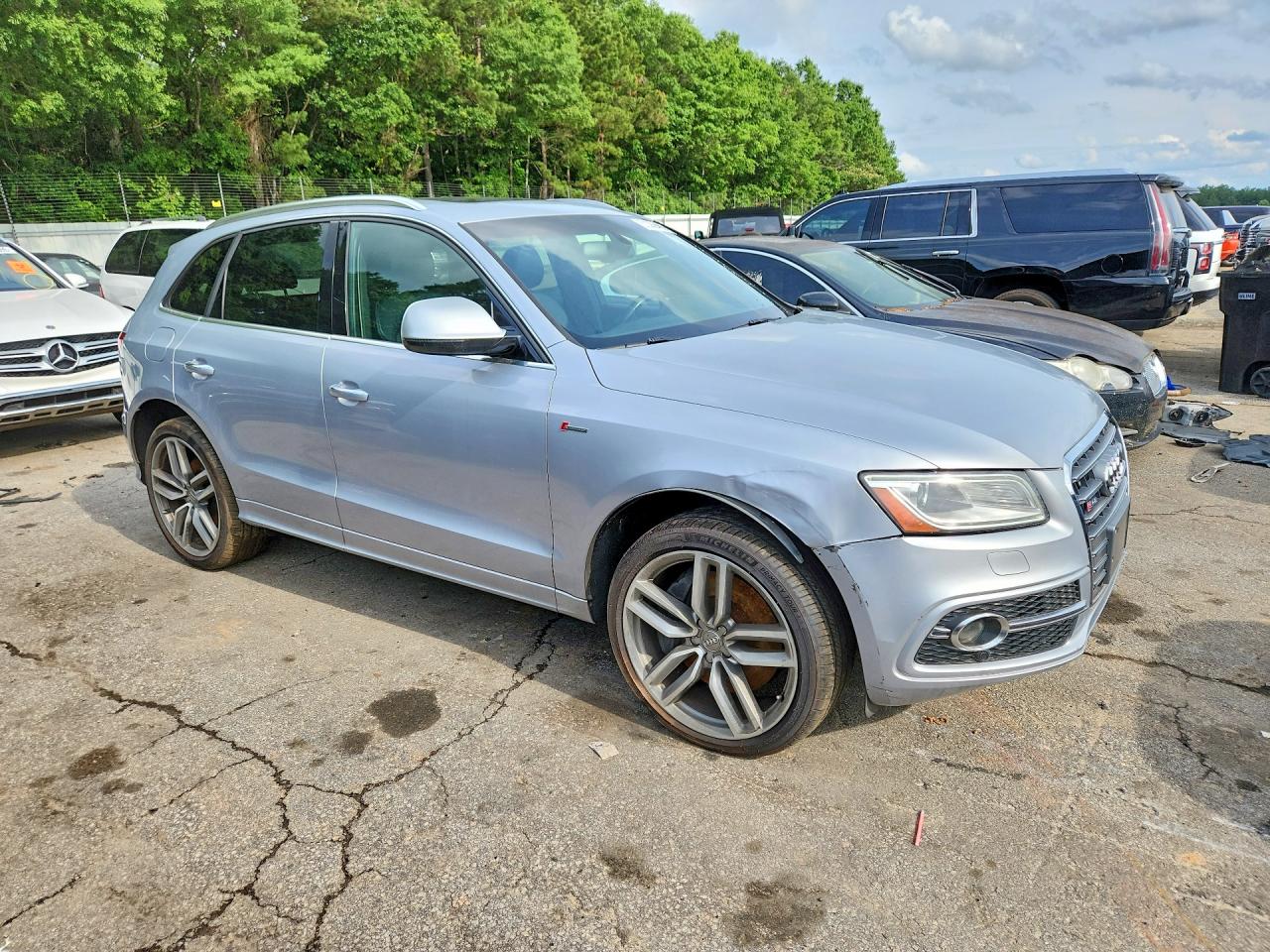 2016 AUDI SQ5 quattro Premium Plus