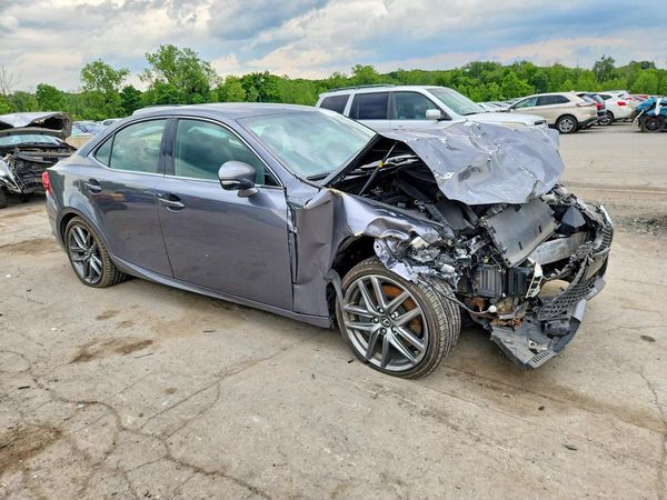 2016 LEXUS IS 300