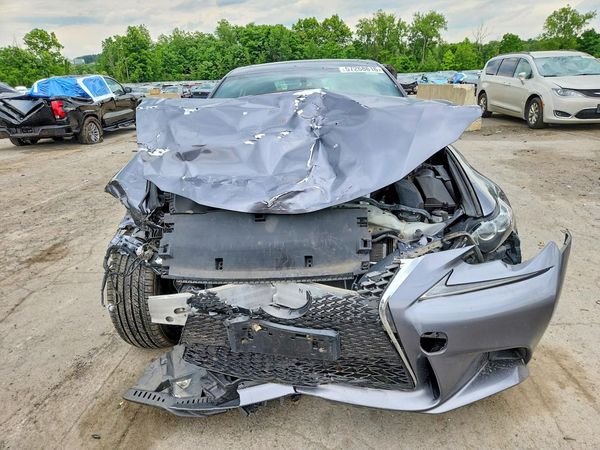2016 LEXUS IS 300