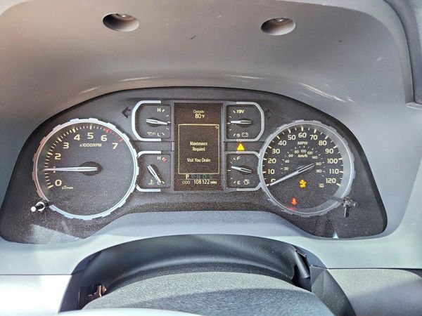 2021 TOYOTA TUNDRA SR5 grade