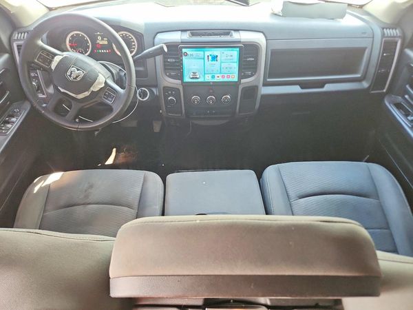 2014 RAM 1500 ST CREW CAB 4X4