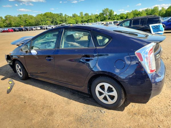2014 TOYOTA PRIUS