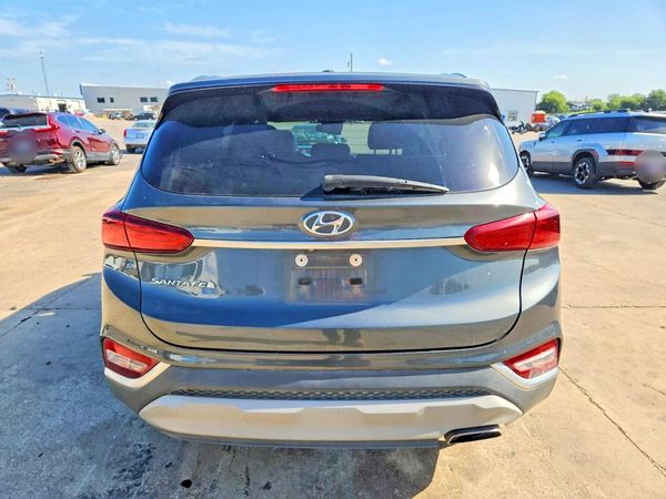 2019 HYUNDAI SANTA FE SE