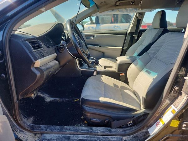 2015 TOYOTA CAMRY