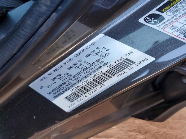 2014 MAZDA 3