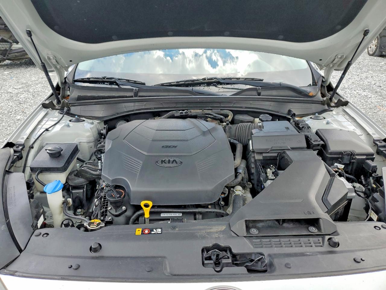 2017 KIA CADENZA Premium