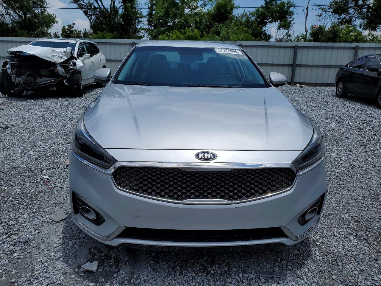 2017 KIA CADENZA Premium