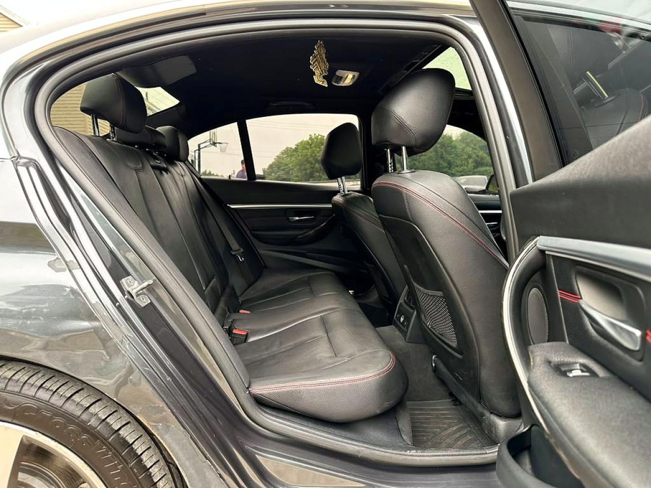 2017 BMW 330