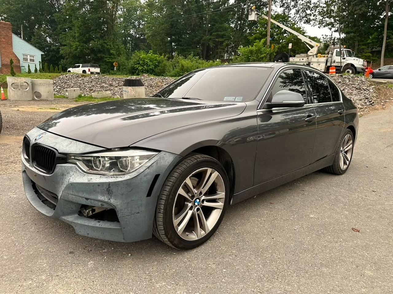 2017 BMW 330