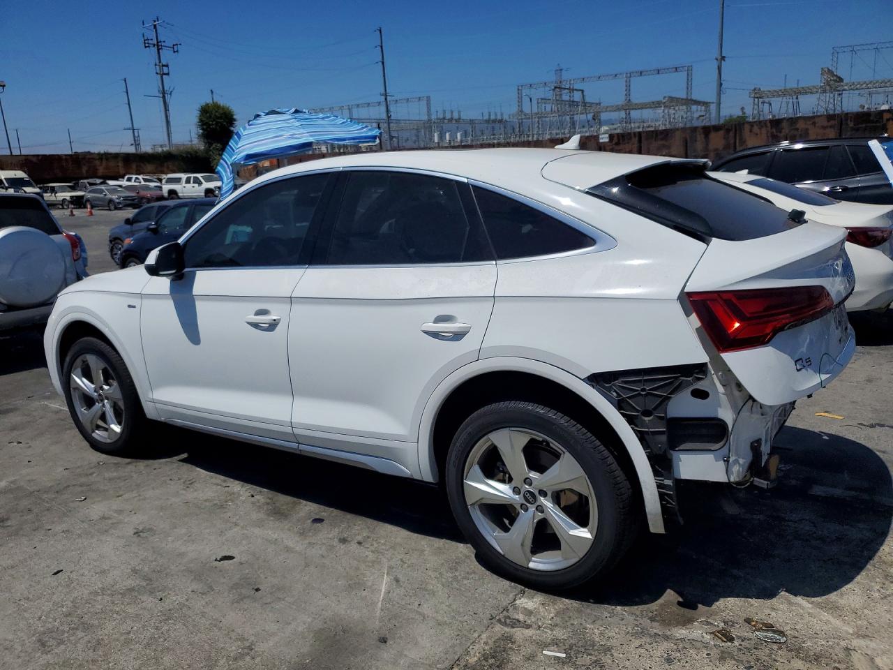 2021 AUDI Q5 quattro Premium Plus