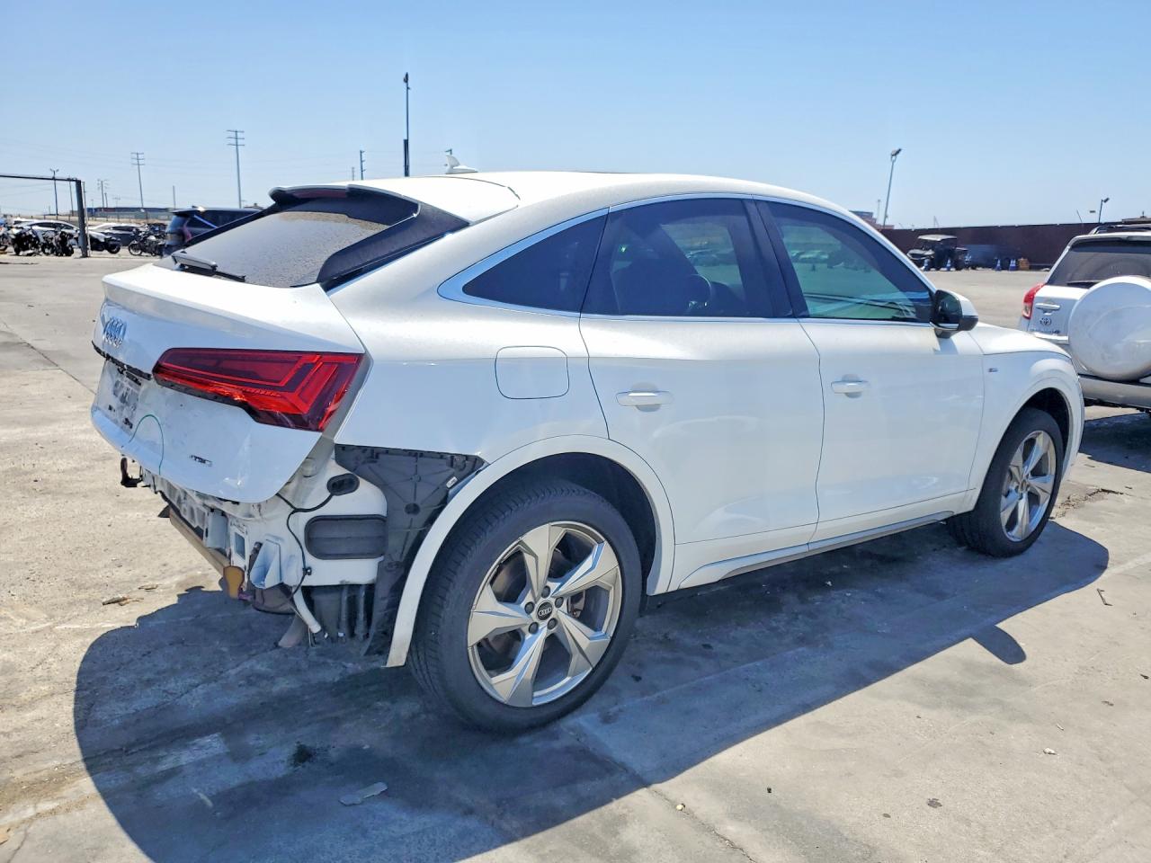 2021 AUDI Q5 quattro Premium Plus