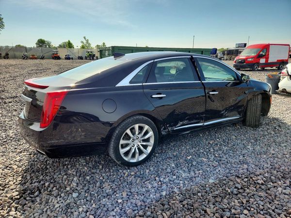 2017 CADILLAC XTS Luxury