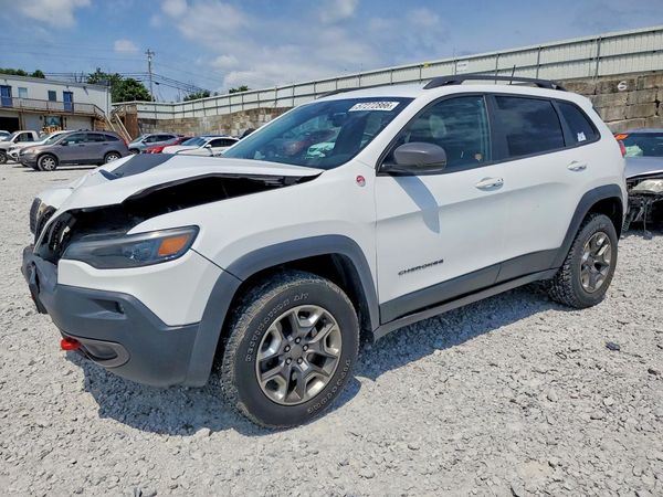 2019 JEEP CHEROKEE TRAILHAWK 4X4
