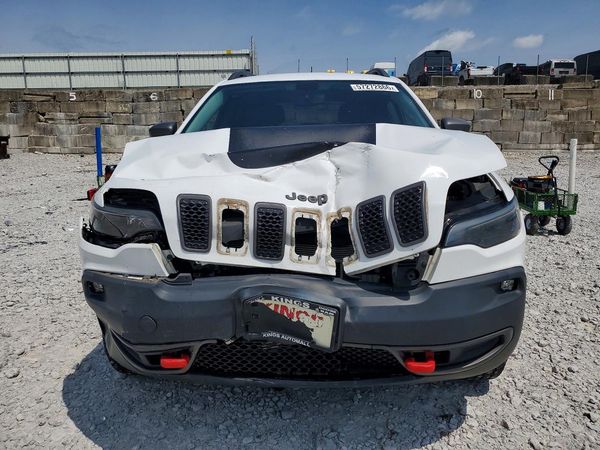 2019 JEEP CHEROKEE TRAILHAWK 4X4