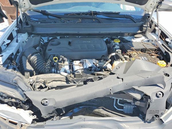 2019 JEEP CHEROKEE TRAILHAWK 4X4