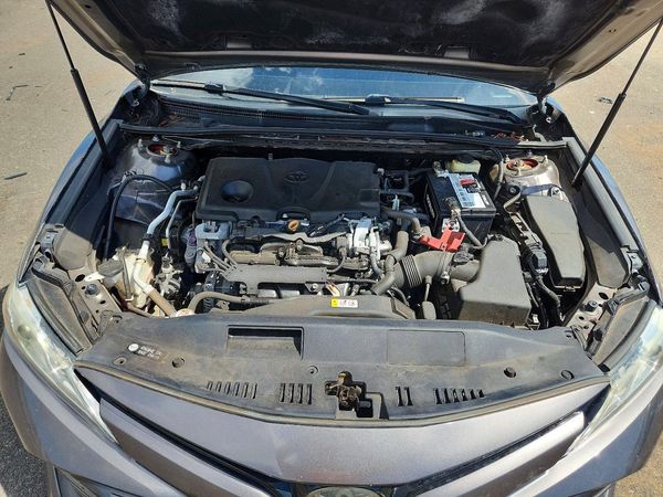 2018 TOYOTA CAMRY L/LE/SE/XLE — Engine bay