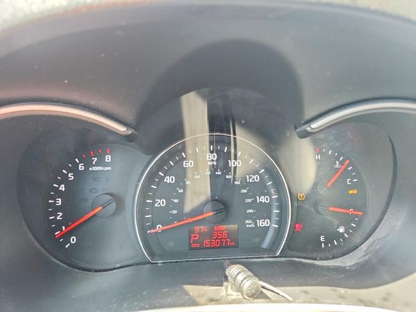 2015 KIA SORENTO GL