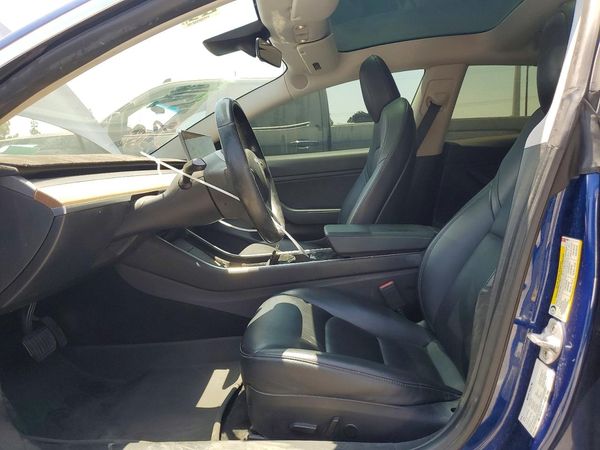 2019 TESLA MODEL 3