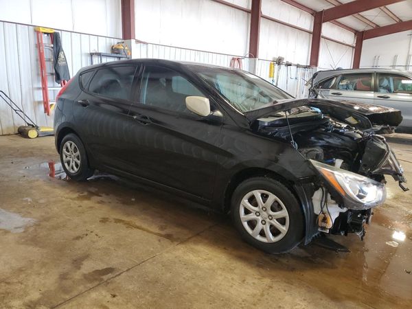 2012 HYUNDAI ACCENT