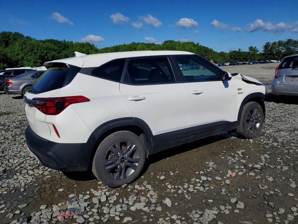 2023 KIA SELTOS LX