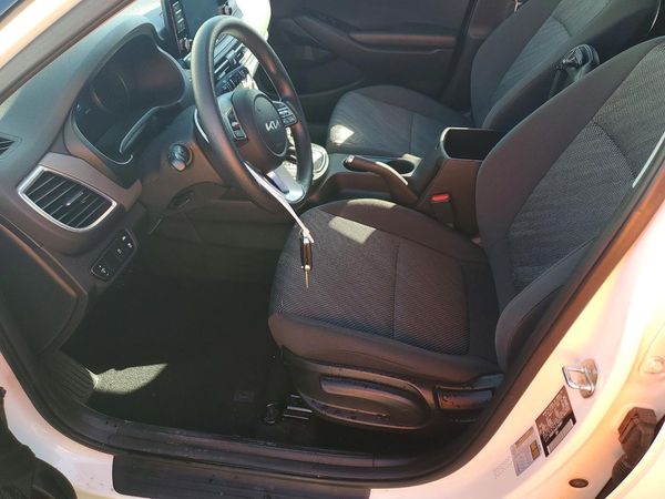 2023 KIA SELTOS LX