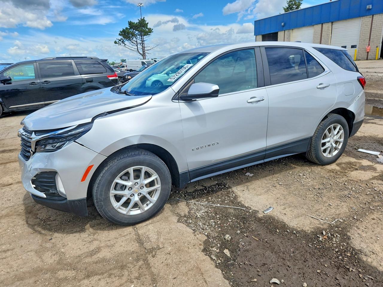 2022 CHEVROLET EQUINOX
