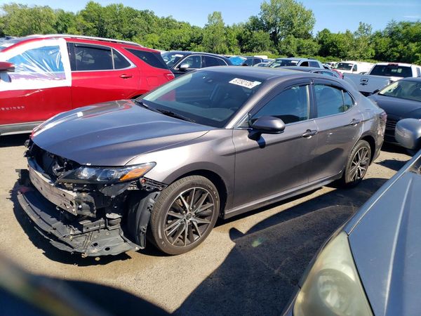 2021 TOYOTA CAMRY